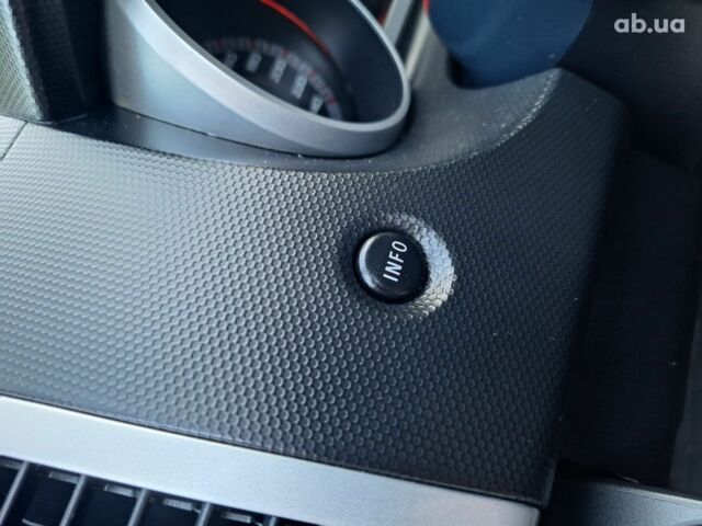 Червоний Міцубісі Аутлендер ХЛ, об'ємом двигуна 0 л та пробігом 148 тис. км за 8450 $, фото 16 на Automoto.ua