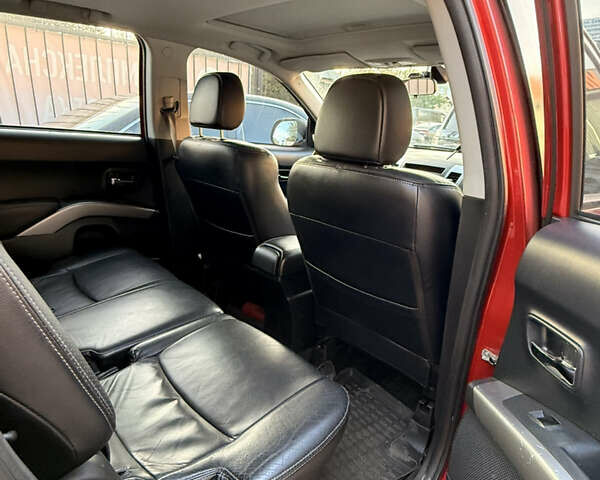 Мицубиси Аутлендер ХЛ 2008 в Киеве на Automoto.ua Красный Мицубиси Аутлендер ХЛ, объемом двигателя 2.4 л и пробегом 99 тыс. км за 11000 $, фото 17 на Automoto.ua