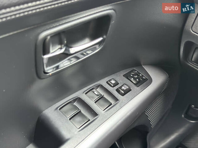 Красный Мицубиси Аутлендер ХЛ, объемом двигателя 2.2 л и пробегом 188 тыс. км за 10550 $, фото 25 на Automoto.ua