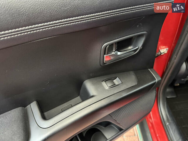 Красный Мицубиси Аутлендер ХЛ, объемом двигателя 2.2 л и пробегом 227 тыс. км за 11999 $, фото 40 на Automoto.ua