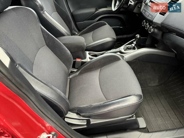 Красный Мицубиси Аутлендер ХЛ, объемом двигателя 2.2 л и пробегом 227 тыс. км за 11999 $, фото 51 на Automoto.ua