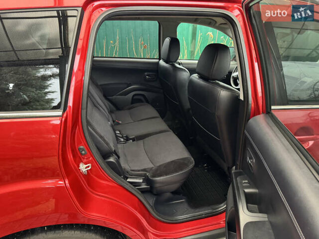 Красный Мицубиси Аутлендер ХЛ, объемом двигателя 2.2 л и пробегом 227 тыс. км за 11999 $, фото 43 на Automoto.ua