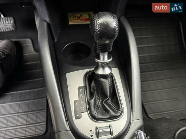 Красный Мицубиси Аутлендер ХЛ, объемом двигателя 2.2 л и пробегом 227 тыс. км за 11999 $, фото 28 на Automoto.ua