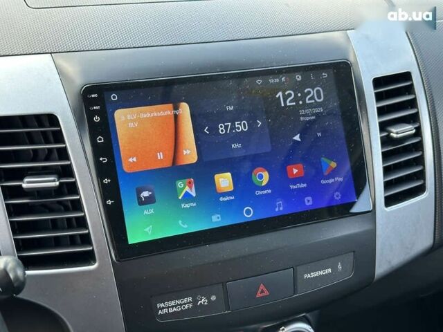 Міцубісі Аутлендер ХЛ, об'ємом двигуна 0 л та пробігом 249 тис. км за 8490 $, фото 24 на Automoto.ua