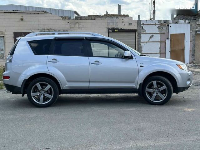 Міцубісі Аутлендер ХЛ, об'ємом двигуна 0 л та пробігом 249 тис. км за 8490 $, фото 4 на Automoto.ua