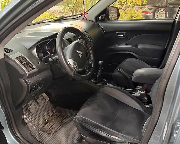 Мицубиси Аутлендер ХЛ, объемом двигателя 2.2 л и пробегом 570 тыс. км за 7800 $, фото 7 на Automoto.ua