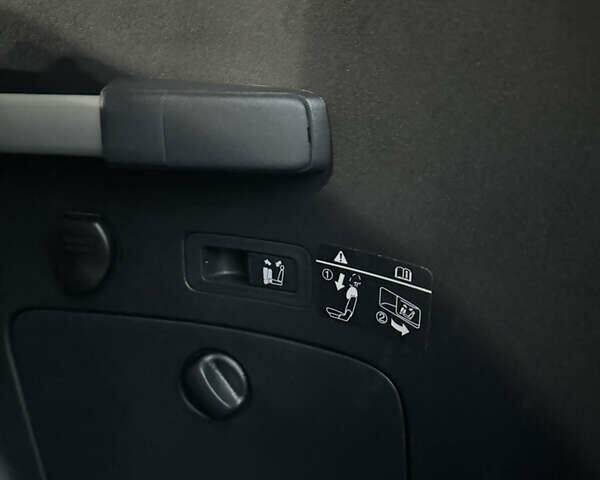 Мицубиси Аутлендер ХЛ, объемом двигателя 2.36 л и пробегом 237 тыс. км за 9000 $, фото 25 на Automoto.ua