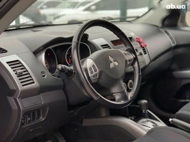 Мицубиси Аутлендер ХЛ, объемом двигателя 2.4 л и пробегом 175 тыс. км за 10499 $, фото 23 на Automoto.ua