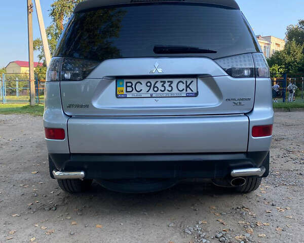 Мицубиси Аутлендер ХЛ, объемом двигателя 2.36 л и пробегом 177 тыс. км за 9200 $, фото 16 на Automoto.ua
