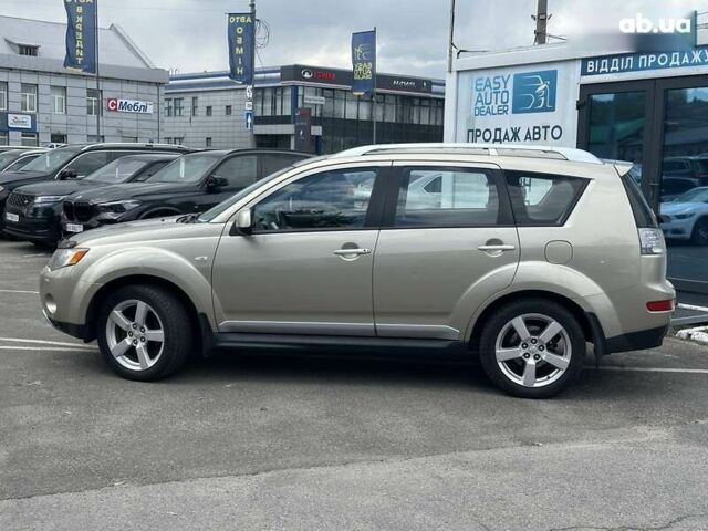 Мицубиси Аутлендер ХЛ, объемом двигателя 0 л и пробегом 241 тыс. км за 8490 $, фото 6 на Automoto.ua