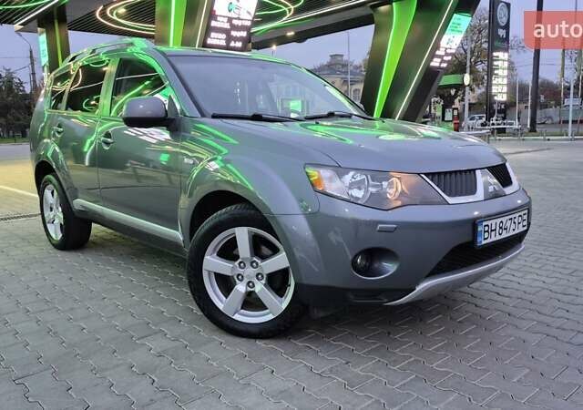 Серый Мицубиси Аутлендер ХЛ, объемом двигателя 2.2 л и пробегом 268 тыс. км за 8999 $, фото 91 на Automoto.ua