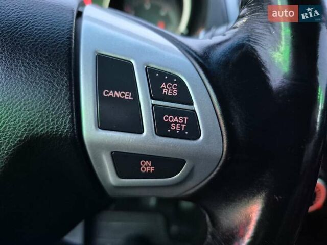 Серый Мицубиси Аутлендер ХЛ, объемом двигателя 2.2 л и пробегом 268 тыс. км за 8999 $, фото 41 на Automoto.ua