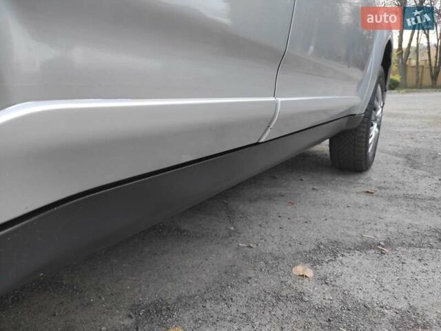 Сірий Міцубісі Аутлендер ХЛ, об'ємом двигуна 2.4 л та пробігом 307 тис. км за 8399 $, фото 21 на Automoto.ua