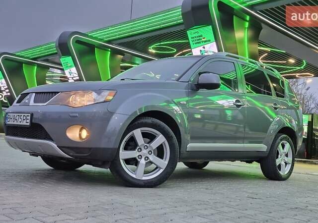 Серый Мицубиси Аутлендер ХЛ, объемом двигателя 2.2 л и пробегом 268 тыс. км за 8999 $, фото 95 на Automoto.ua