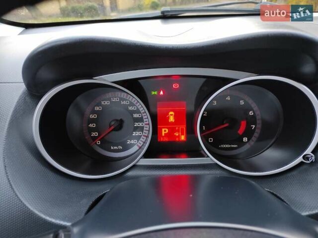 Сірий Міцубісі Аутлендер ХЛ, об'ємом двигуна 2.4 л та пробігом 307 тис. км за 8399 $, фото 58 на Automoto.ua