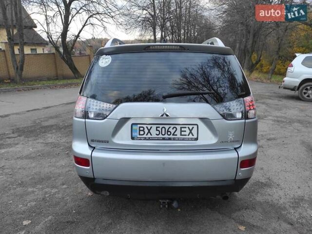 Сірий Міцубісі Аутлендер ХЛ, об'ємом двигуна 2.4 л та пробігом 307 тис. км за 8399 $, фото 6 на Automoto.ua
