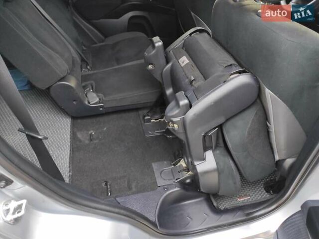 Серый Мицубиси Аутлендер ХЛ, объемом двигателя 2.4 л и пробегом 307 тыс. км за 8299 $, фото 44 на Automoto.ua