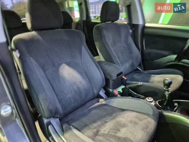 Серый Мицубиси Аутлендер ХЛ, объемом двигателя 2.2 л и пробегом 268 тыс. км за 8999 $, фото 77 на Automoto.ua