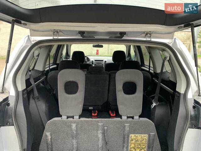 Сірий Міцубісі Аутлендер ХЛ, об'ємом двигуна 2 л та пробігом 310 тис. км за 6999 $, фото 16 на Automoto.ua