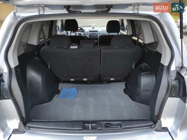 Серый Мицубиси Аутлендер ХЛ, объемом двигателя 2.4 л и пробегом 307 тыс. км за 8299 $, фото 37 на Automoto.ua