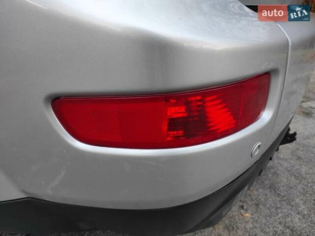 Серый Мицубиси Аутлендер ХЛ, объемом двигателя 2.4 л и пробегом 307 тыс. км за 8299 $, фото 15 на Automoto.ua