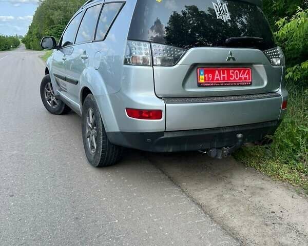Сірий Міцубісі Аутлендер ХЛ, об'ємом двигуна 0 л та пробігом 300 тис. км за 5000 $, фото 2 на Automoto.ua