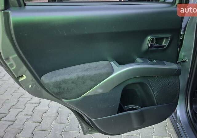 Серый Мицубиси Аутлендер ХЛ, объемом двигателя 2.2 л и пробегом 268 тыс. км за 8999 $, фото 34 на Automoto.ua