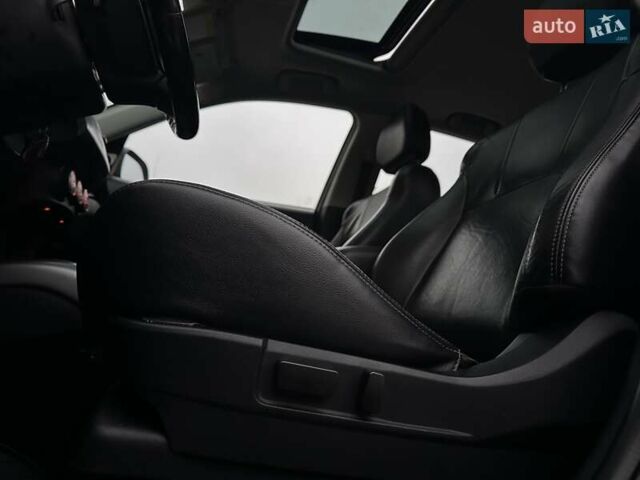 Серый Мицубиси Аутлендер ХЛ, объемом двигателя 3 л и пробегом 129 тыс. км за 10450 $, фото 43 на Automoto.ua