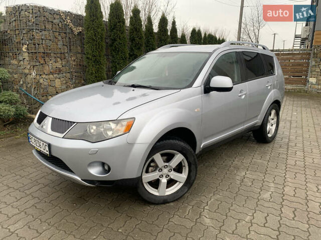 Сірий Міцубісі Аутлендер ХЛ, об'ємом двигуна 2 л та пробігом 310 тис. км за 6999 $, фото 1 на Automoto.ua