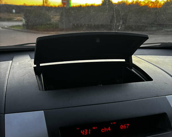 Серый Мицубиси Аутлендер ХЛ, объемом двигателя 2.36 л и пробегом 177 тыс. км за 8750 $, фото 63 на Automoto.ua