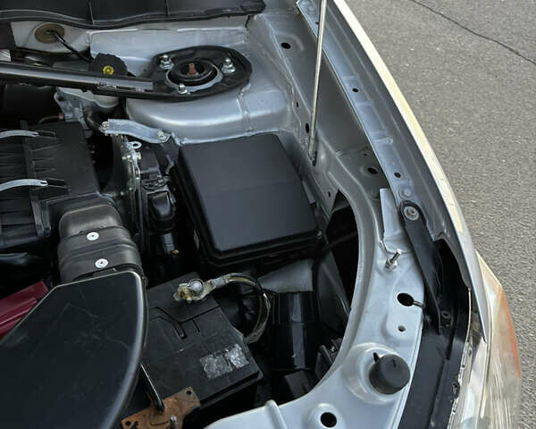 Серый Мицубиси Аутлендер ХЛ, объемом двигателя 2.36 л и пробегом 177 тыс. км за 8750 $, фото 36 на Automoto.ua