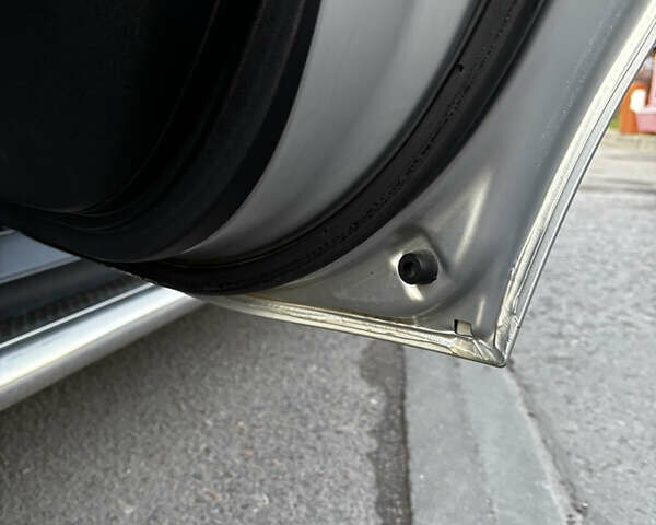 Серый Мицубиси Аутлендер ХЛ, объемом двигателя 2.36 л и пробегом 177 тыс. км за 8750 $, фото 32 на Automoto.ua