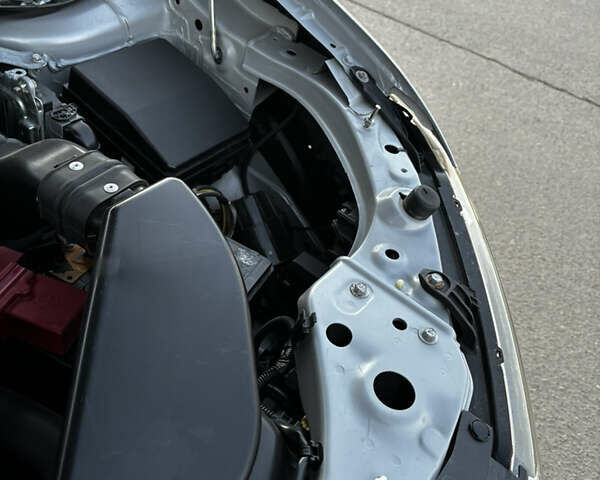 Серый Мицубиси Аутлендер ХЛ, объемом двигателя 2.36 л и пробегом 177 тыс. км за 8750 $, фото 42 на Automoto.ua