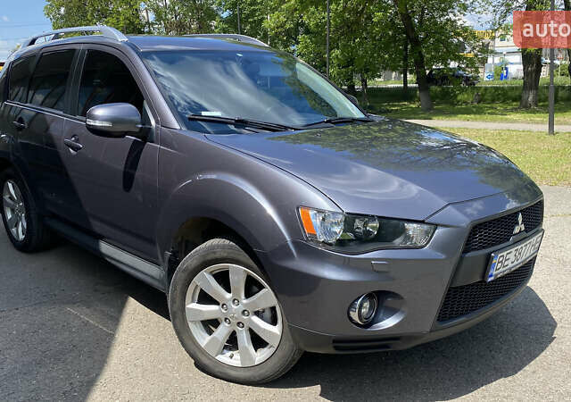 Сірий Міцубісі Аутлендер ХЛ, об'ємом двигуна 2.4 л та пробігом 126 тис. км за 11200 $, фото 7 на Automoto.ua