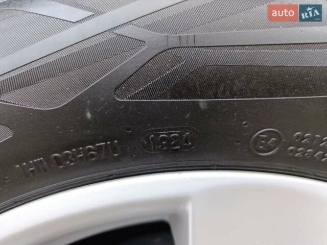 Серый Мицубиси Аутлендер ХЛ, объемом двигателя 2.3 л и пробегом 289 тыс. км за 10333 $, фото 44 на Automoto.ua