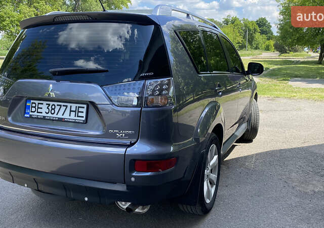 Сірий Міцубісі Аутлендер ХЛ, об'ємом двигуна 2.4 л та пробігом 126 тис. км за 11200 $, фото 4 на Automoto.ua