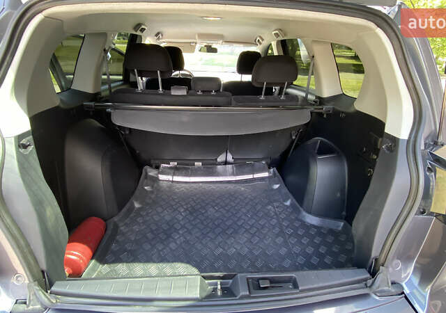 Сірий Міцубісі Аутлендер ХЛ, об'ємом двигуна 2.4 л та пробігом 126 тис. км за 11200 $, фото 16 на Automoto.ua