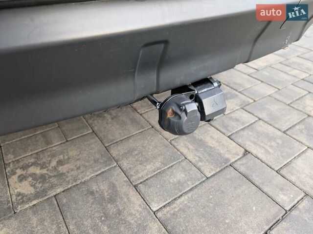 Серый Мицубиси Аутлендер ХЛ, объемом двигателя 2.2 л и пробегом 266 тыс. км за 11250 $, фото 29 на Automoto.ua