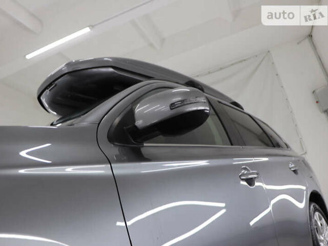 Сірий Міцубісі Аутлендер ХЛ, об'ємом двигуна 2.3 л та пробігом 206 тис. км за 13999 $, фото 166 на Automoto.ua