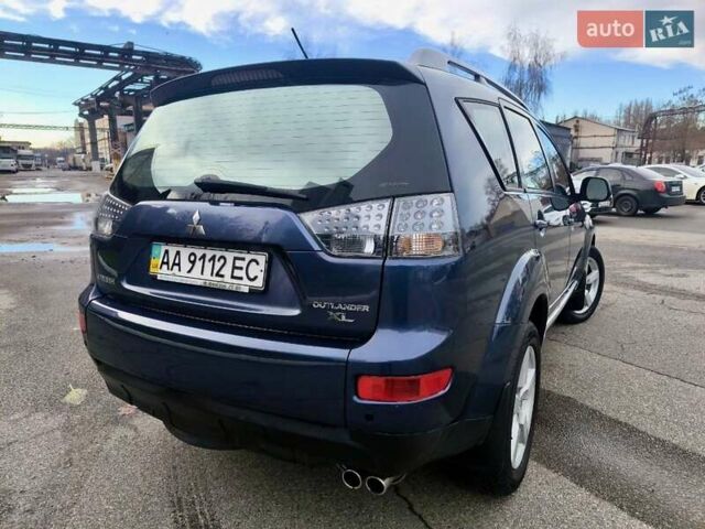 Синий Мицубиси Аутлендер ХЛ, объемом двигателя 3 л и пробегом 197 тыс. км за 9200 $, фото 9 на Automoto.ua