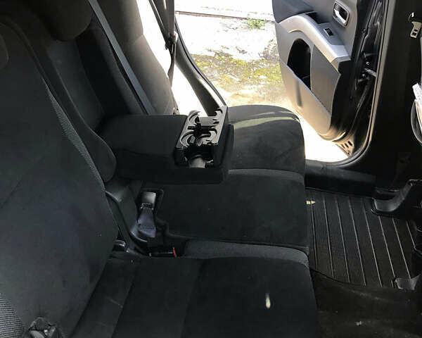 Синий Мицубиси Аутлендер ХЛ, объемом двигателя 2.4 л и пробегом 295 тыс. км за 7600 $, фото 14 на Automoto.ua