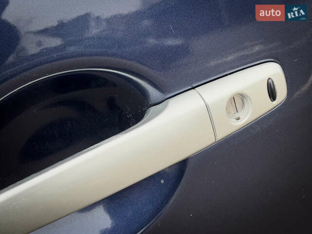 Синий Мицубиси Аутлендер ХЛ, объемом двигателя 2.4 л и пробегом 249 тыс. км за 8800 $, фото 13 на Automoto.ua