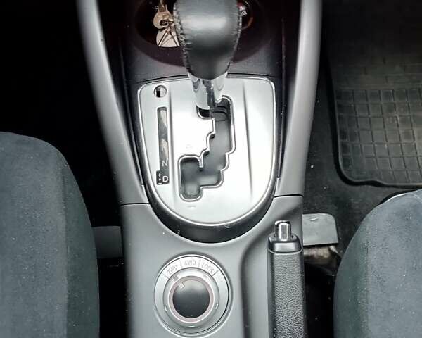 Синий Мицубиси Аутлендер ХЛ, объемом двигателя 2.4 л и пробегом 240 тыс. км за 8500 $, фото 17 на Automoto.ua