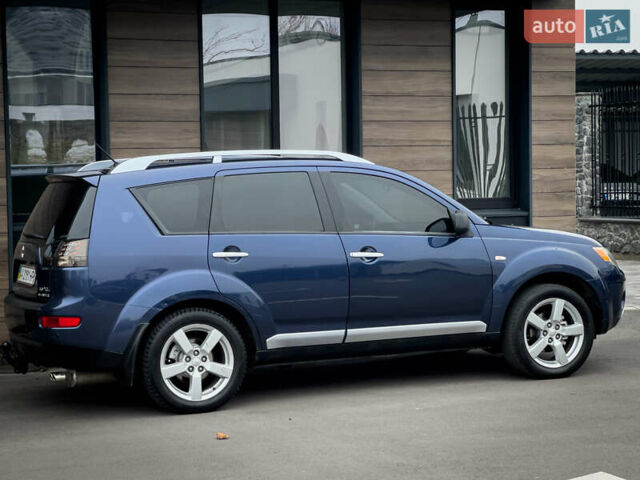 Синий Мицубиси Аутлендер ХЛ, объемом двигателя 2.4 л и пробегом 249 тыс. км за 8800 $, фото 11 на Automoto.ua