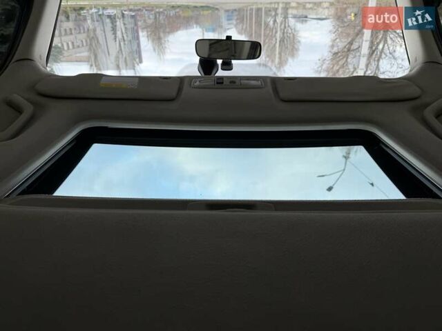 Синий Мицубиси Аутлендер ХЛ, объемом двигателя 3 л и пробегом 180 тыс. км за 9900 $, фото 16 на Automoto.ua