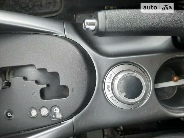 Белый Мицубиси Аутлендер, объемом двигателя 2.4 л и пробегом 63 тыс. км за 13800 $, фото 10 на Automoto.ua