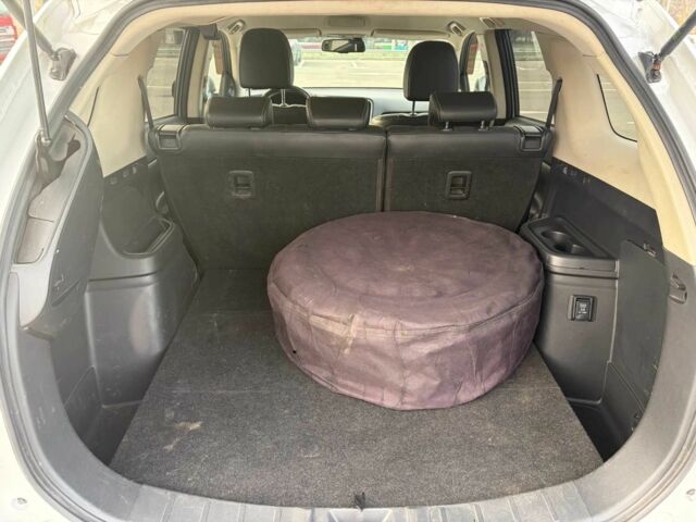 Белый Мицубиси Аутлендер, объемом двигателя 2.4 л и пробегом 168 тыс. км за 19500 $, фото 18 на Automoto.ua