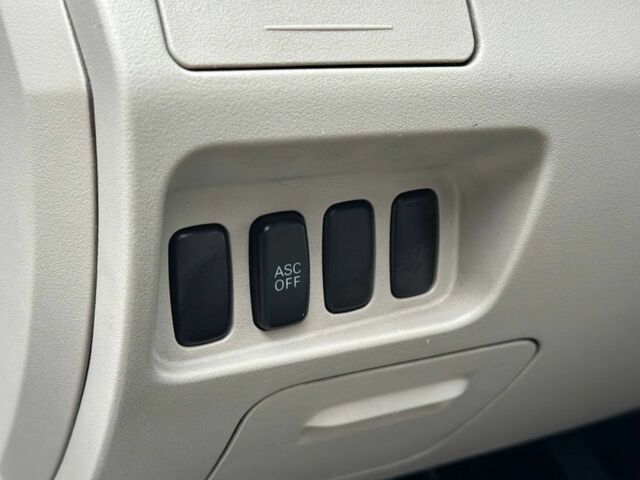 Білий Міцубісі Аутлендер, об'ємом двигуна 2.4 л та пробігом 160 тис. км за 9299 $, фото 9 на Automoto.ua