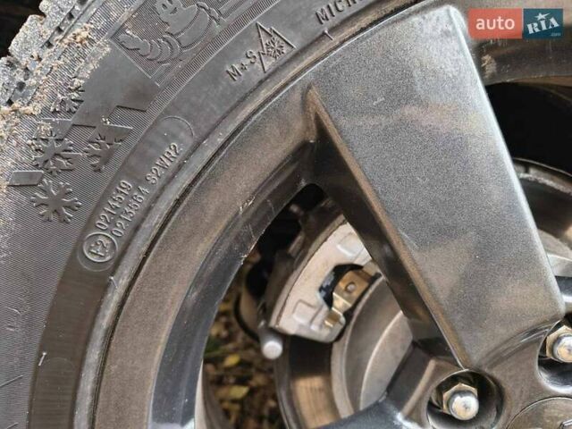 Мицубиси Аутлендер 2008 в Лебедине на Automoto.ua Белый Мицубиси Аутлендер, объемом двигателя 3 л и пробегом 150 тыс. км за 10000 $, фото 22 на Automoto.ua