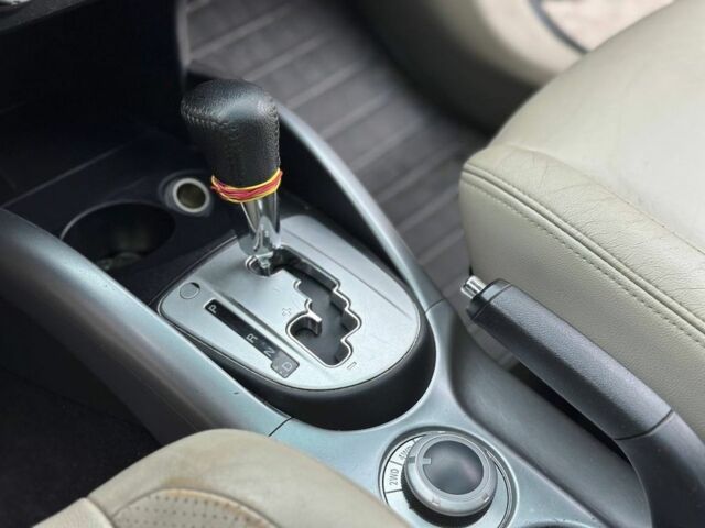 Білий Міцубісі Аутлендер, об'ємом двигуна 2.4 л та пробігом 160 тис. км за 9299 $, фото 10 на Automoto.ua